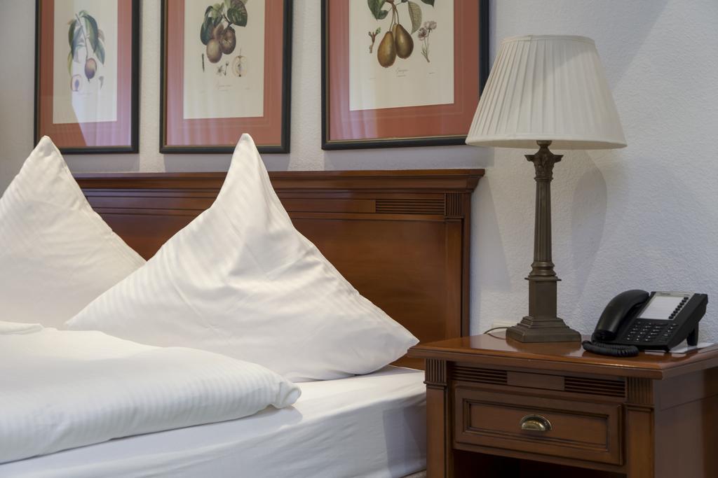 Hotel Zum Alten Brunnen Rheine Eksteriør bilde